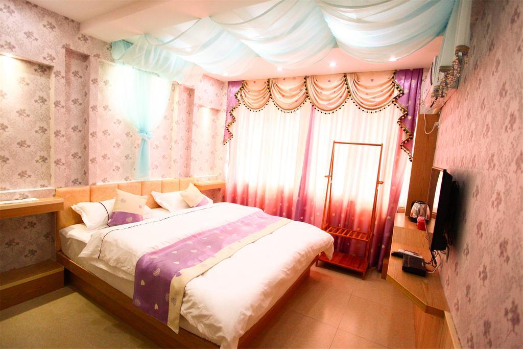 ホテルLove Too Holiday Mansion 廈門市 部屋 写真